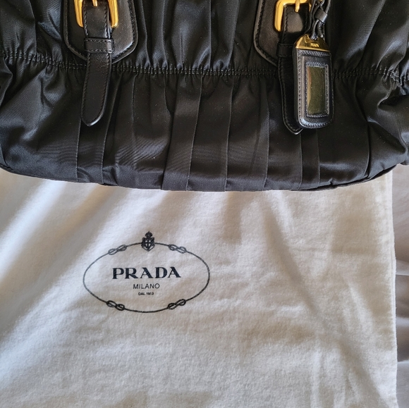 Authentic! PRADA Tessuto Gaufre Satchel Tote Crossbody Bag - Picture 9 of 9